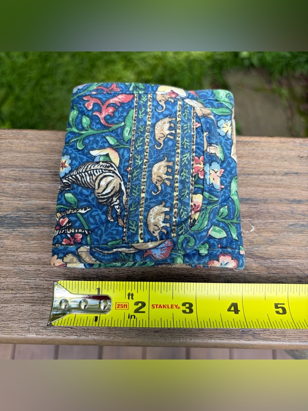 TWO Pieces Vera Bradley Animal Kingdom 2000 Trifold Wallet AND Coin Purse EUC - Picture 8 of 15